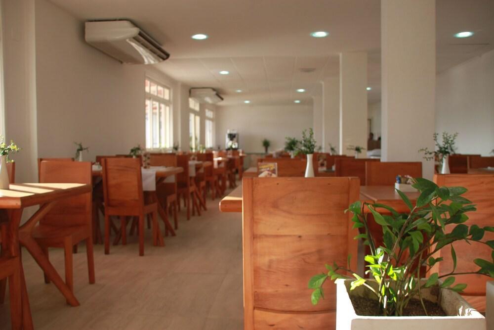 Serramar Hotel